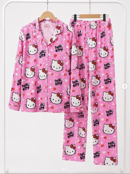 Hello Kitty Pembe Düğmeli Pijama Takımı
